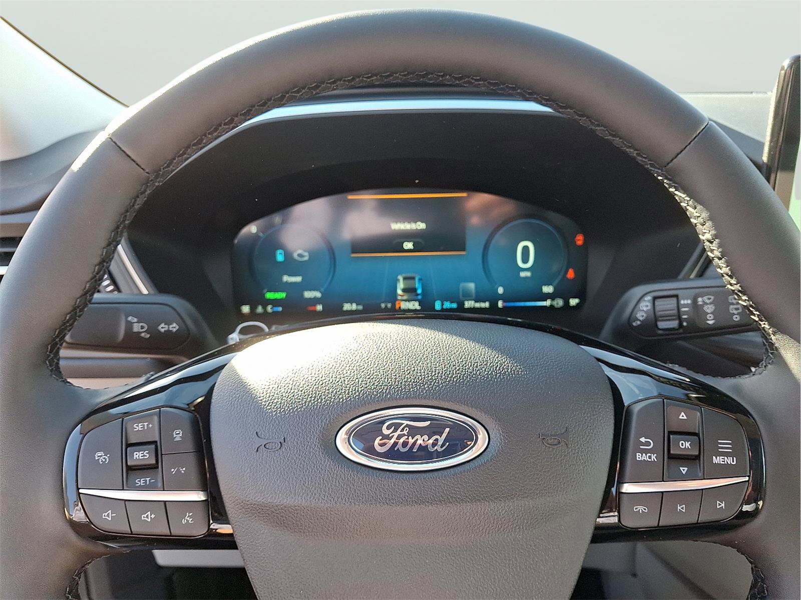 New 2024 Ford Escape SE w/ PHEV Premium Package FWD image 16