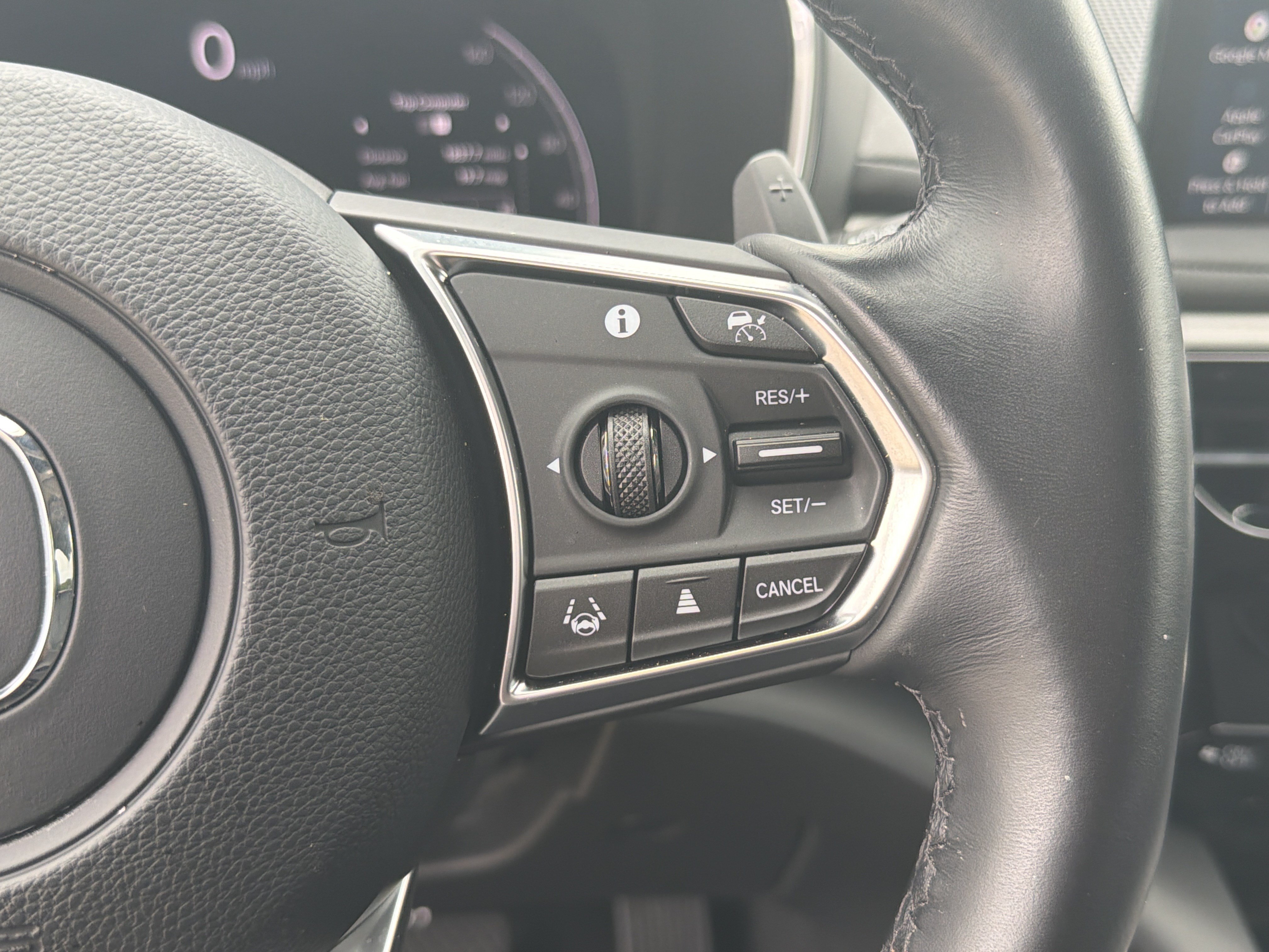 Certified 2025 Acura MDX w/ Technology Package FWD image 20
