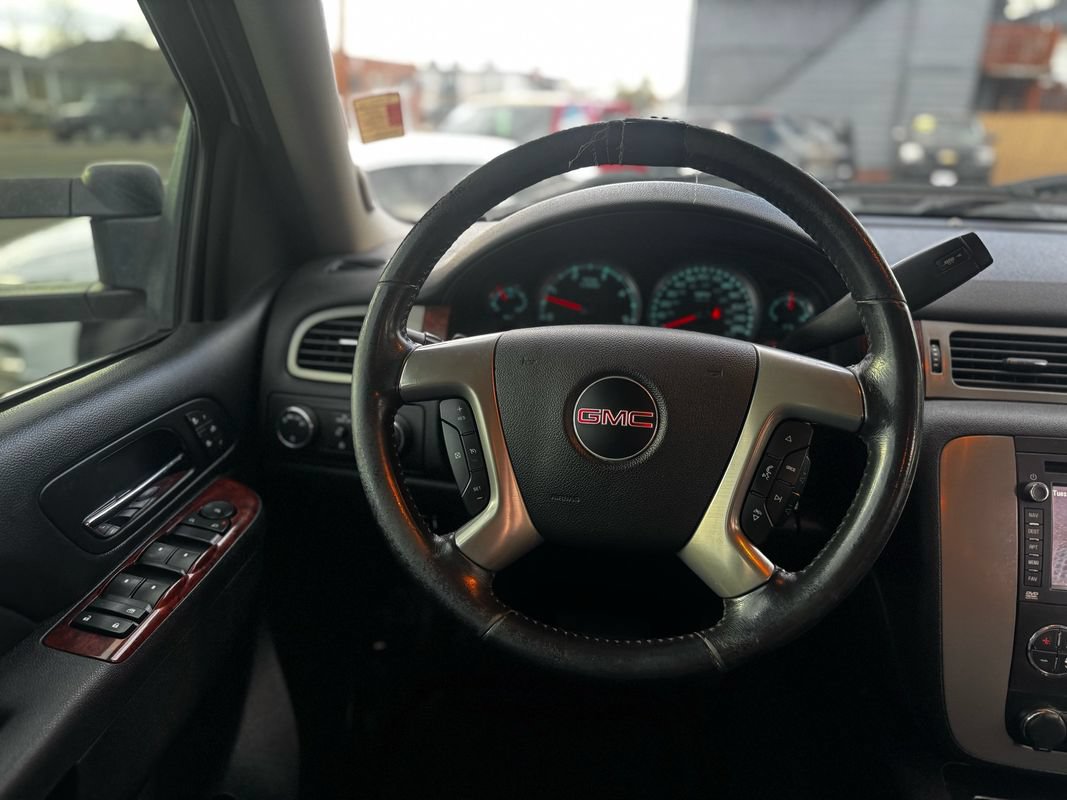 Used 2014 GMC Sierra 2500 SLT AWD/4WD image 25