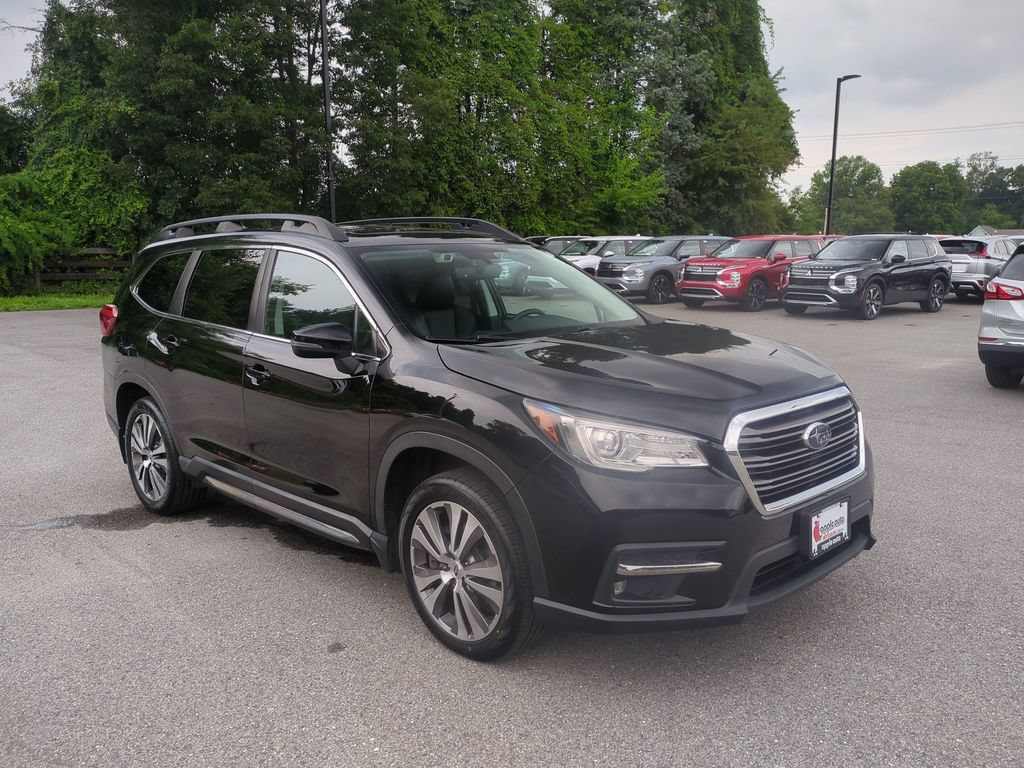 Used 2020 Subaru Ascent Limited w/ Technology Package AWD/4WD image 3