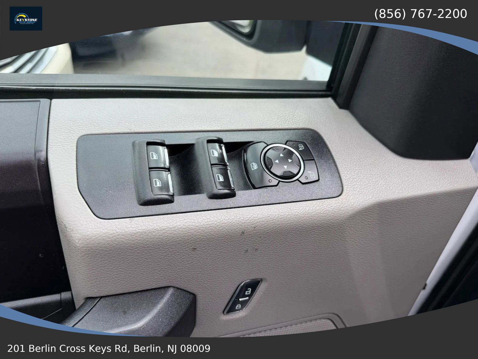Used 2017 Ford F150 XL w/ Equipment Group 101A Mid AWD/4WD image 10