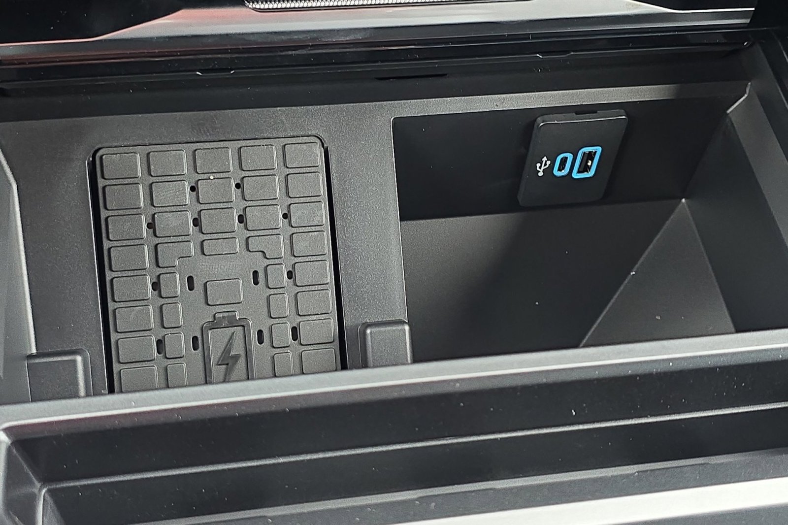 New 2026 Ford F250 Platinum image 29