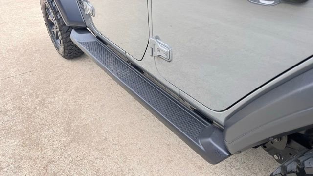 Used 2020 Jeep Wrangler Unlimited Willys image 12