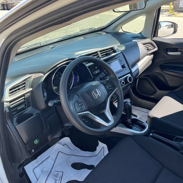 Used 2019 Honda Fit LX image 25