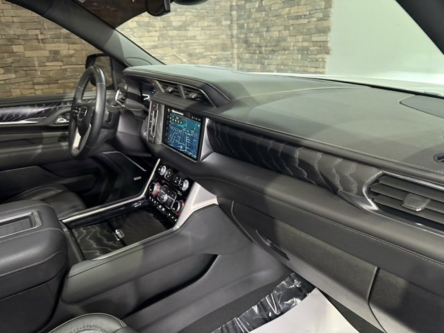 Used 2024 GMC Yukon Denali w/ Max Trailering Package image 27