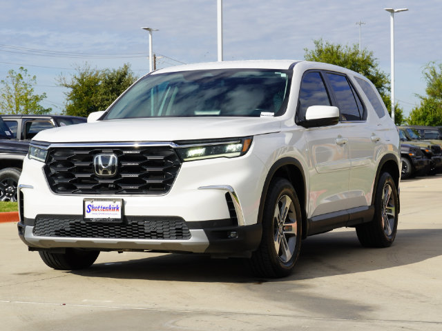 Used 2023 Honda Pilot EX-L image 2