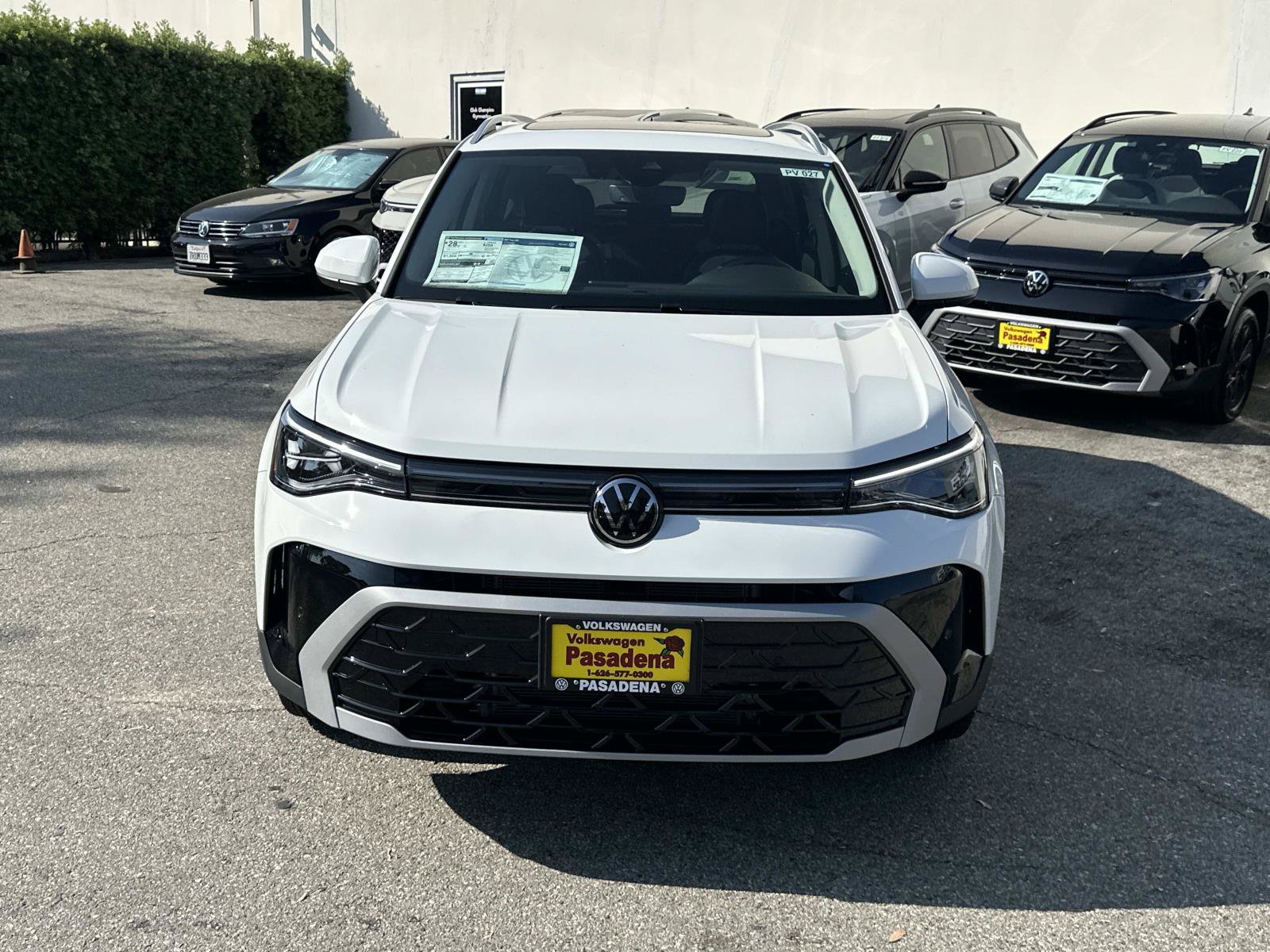 New 2027 Volkswagen Taos SEL AWD/4WD image 2