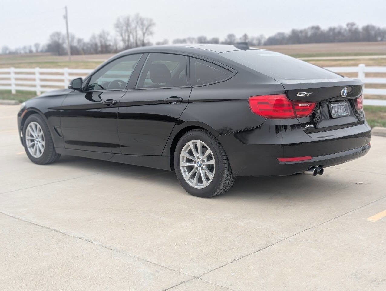 Used 2014 BMW 328i Gran Turismo xDrive image 5