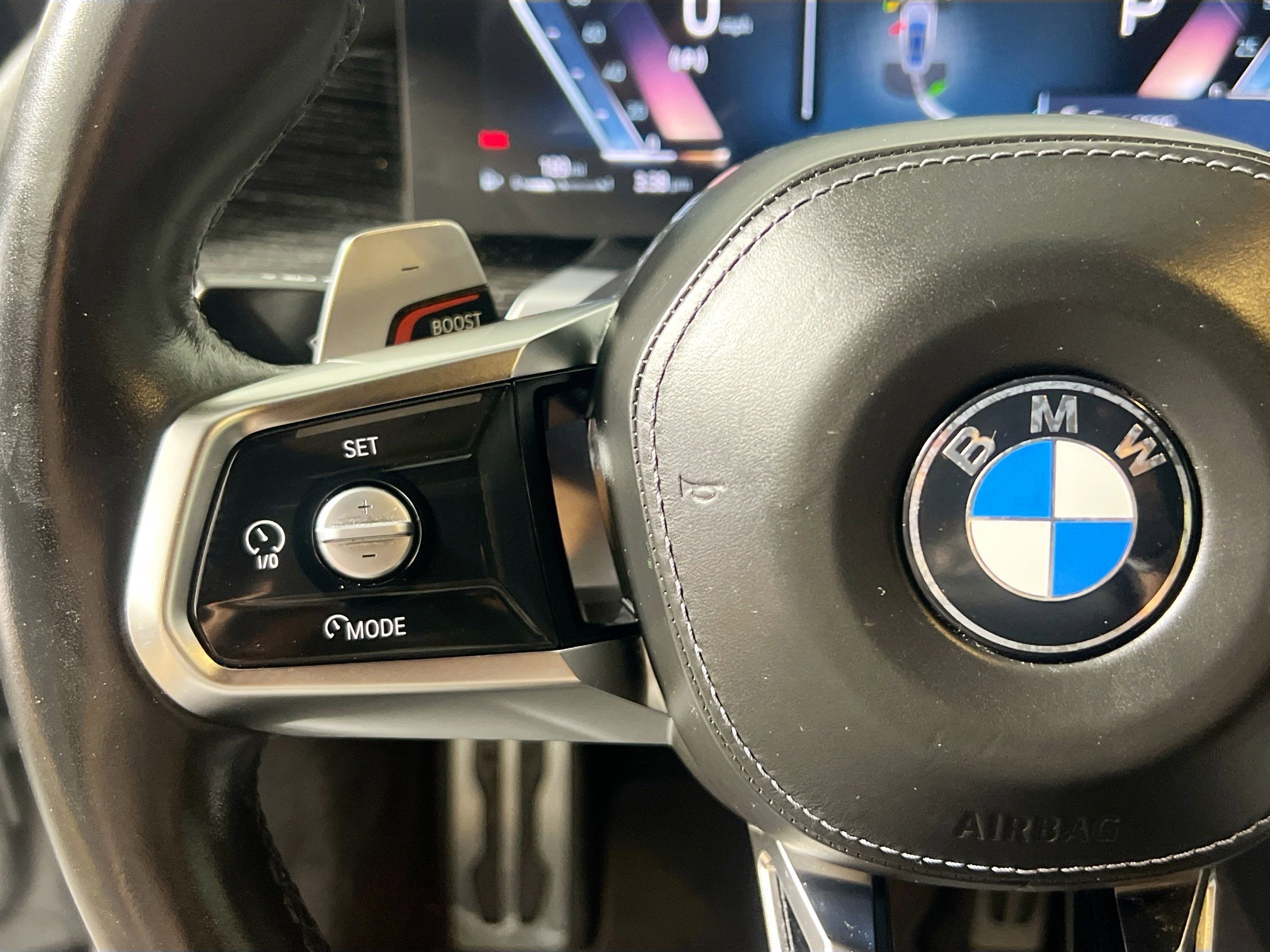 Used 2024 BMW 740i RWD image 18