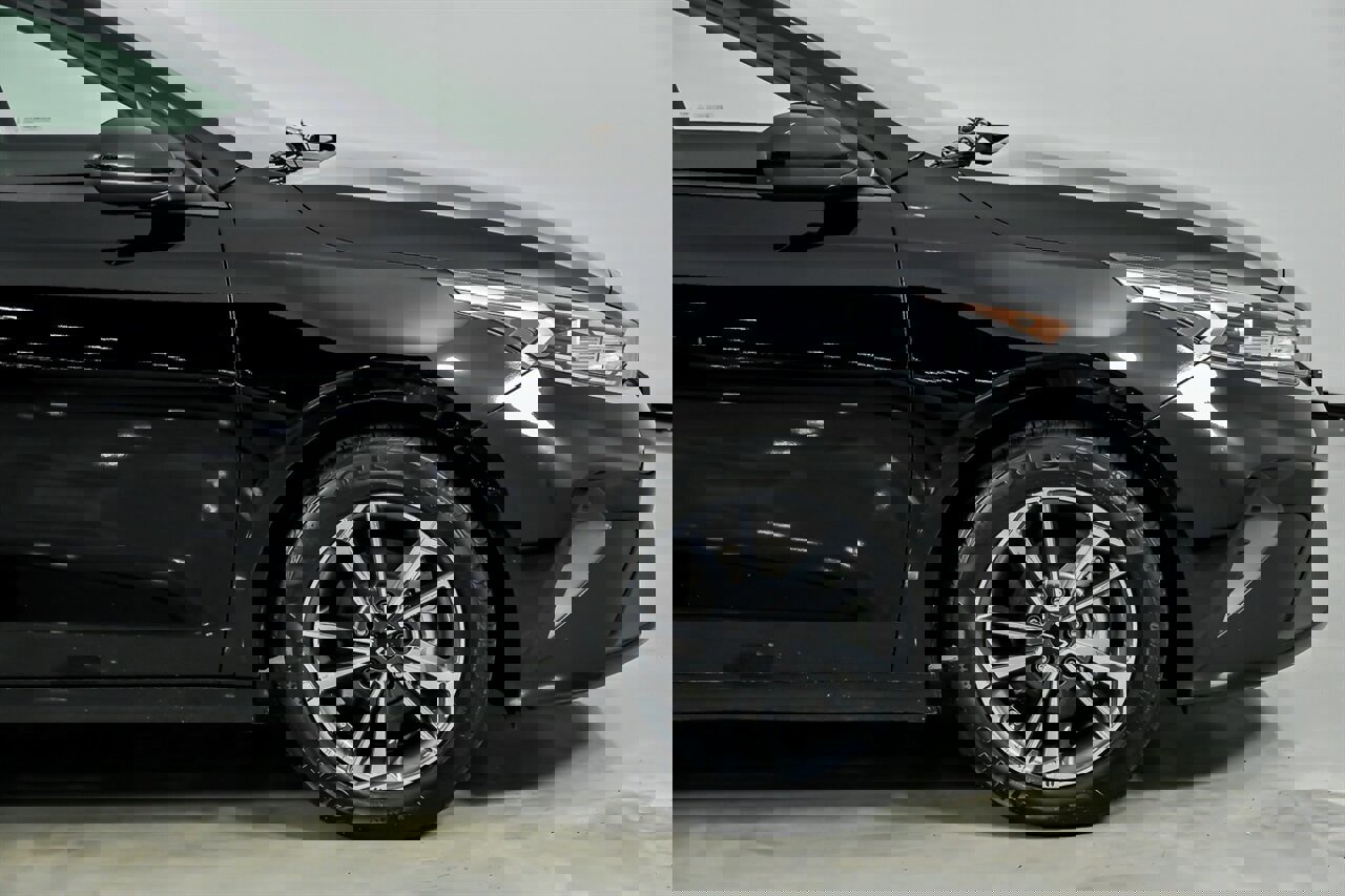 Used 2024 Kia Forte LXS image 15