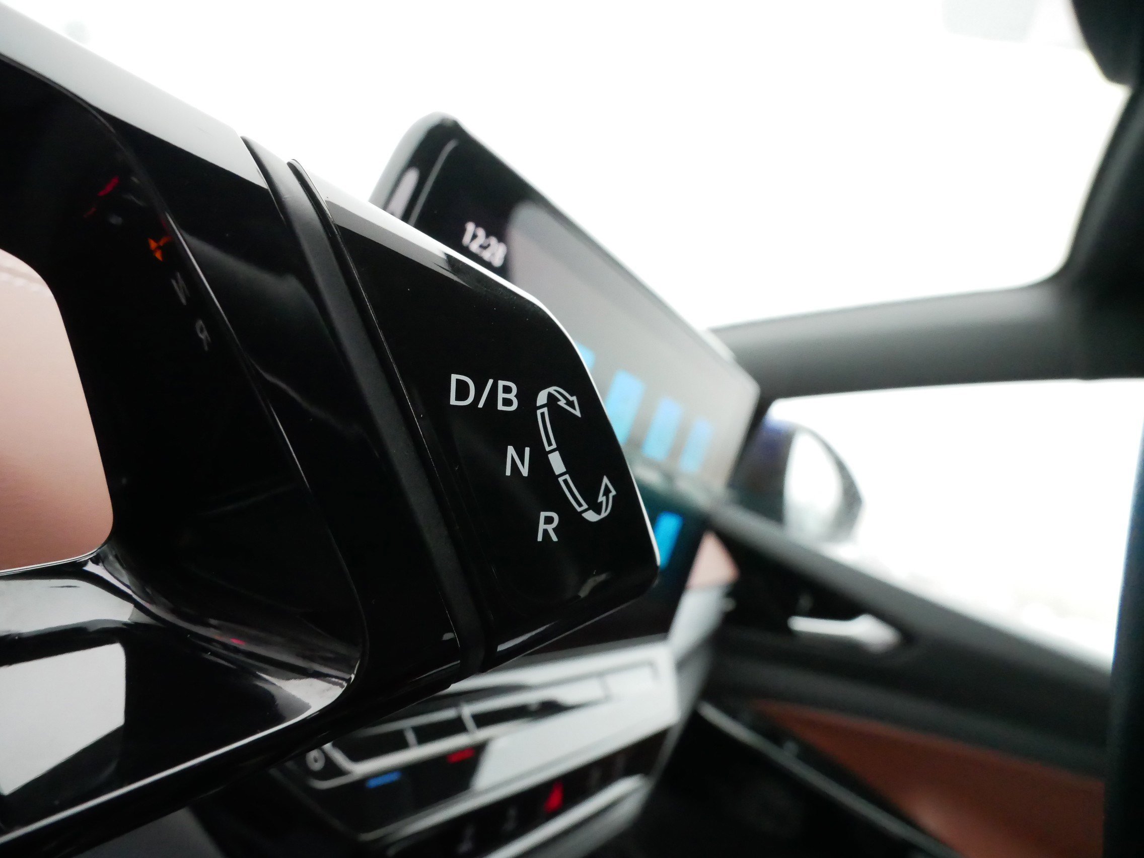 Certified 2021 Volkswagen ID.4 Pro S image 24