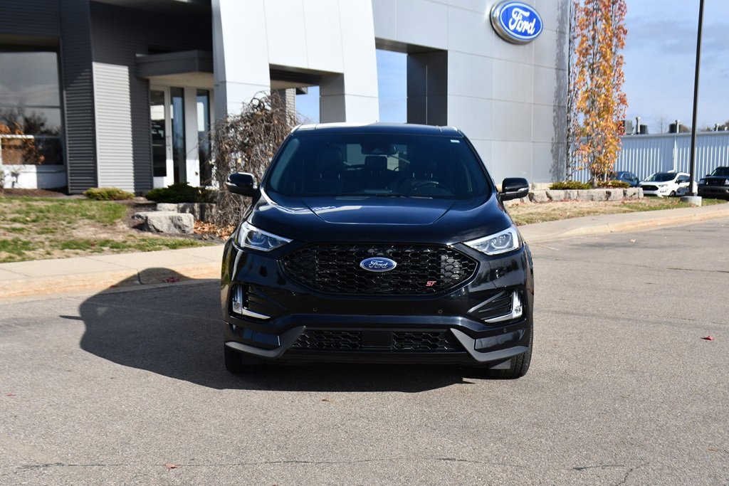 Used 2021 Ford Edge ST w/ Equipment Group 401A image 10