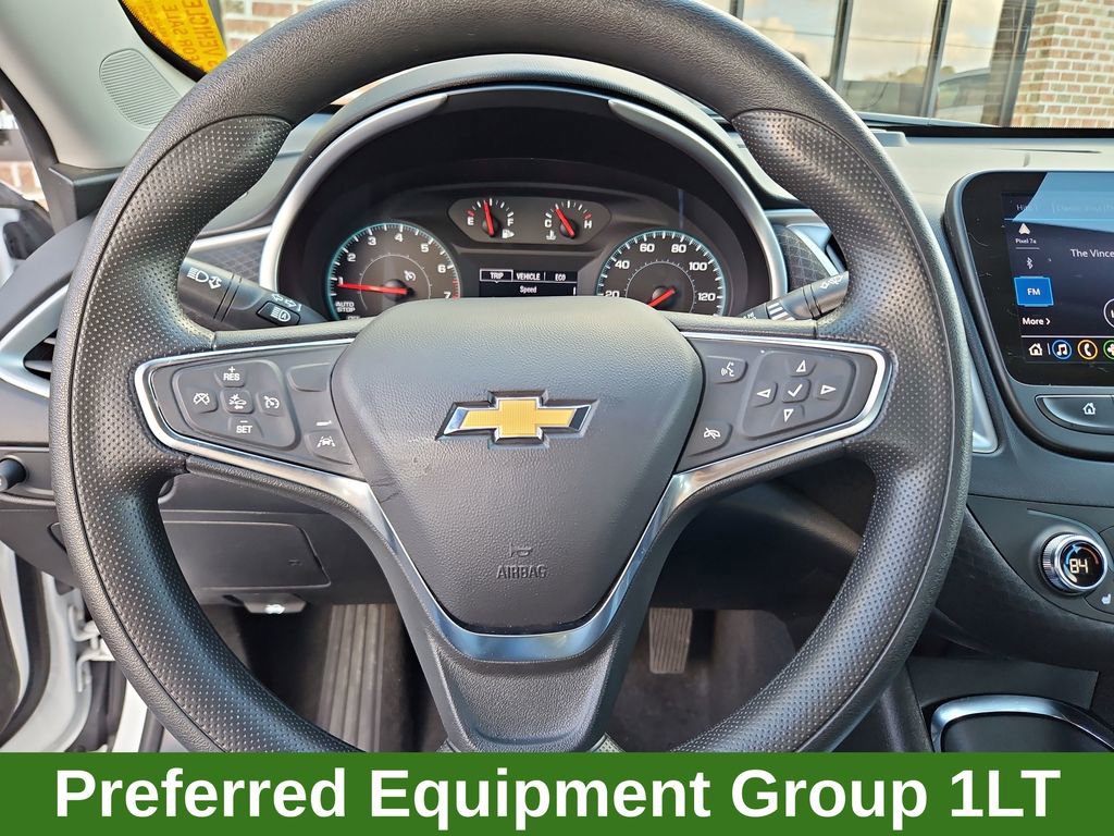 Used 2024 Chevrolet Malibu LT image 10