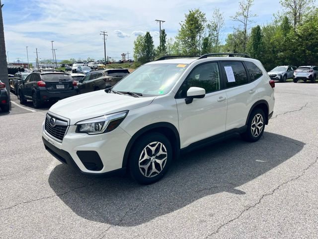 Used 2020 Subaru Forester Premium image 3