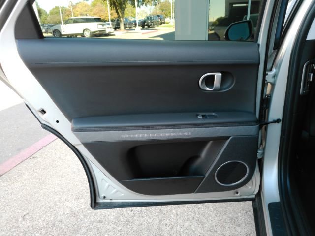 Used 2023 Hyundai Ioniq 5 SEL image 18