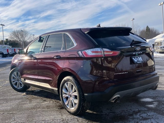 Used 2024 Ford Edge Titanium image 24