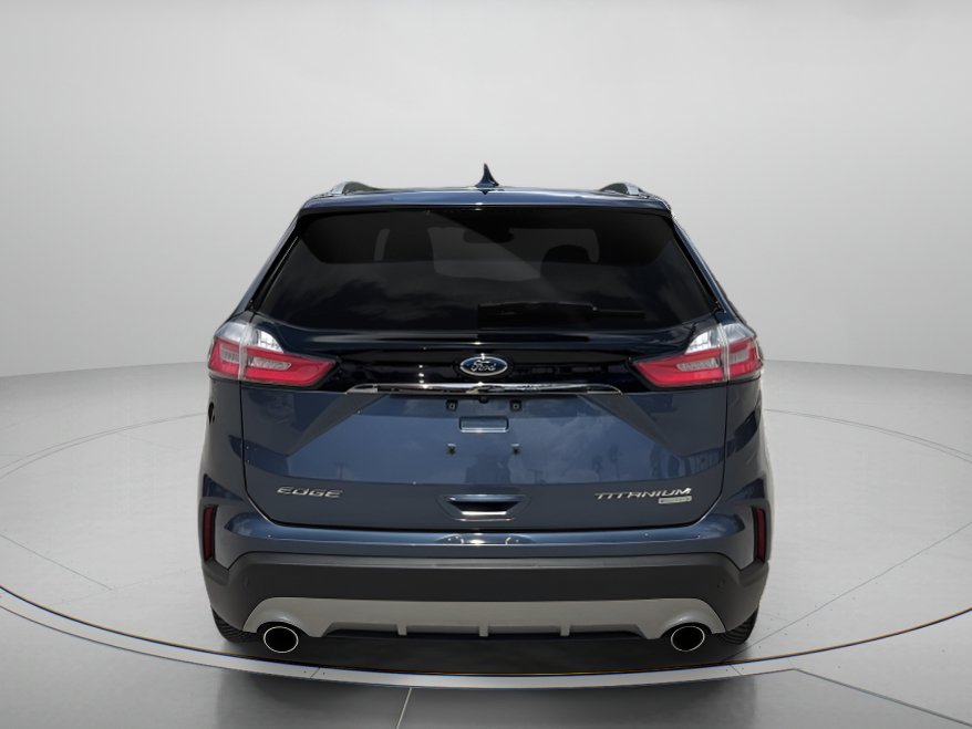 Used 2019 Ford Edge Titanium FWD image 4
