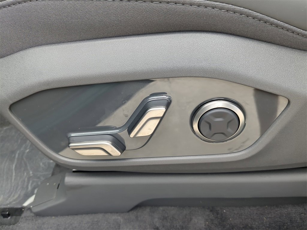 New 2026 Kia EV9 Wind image 22