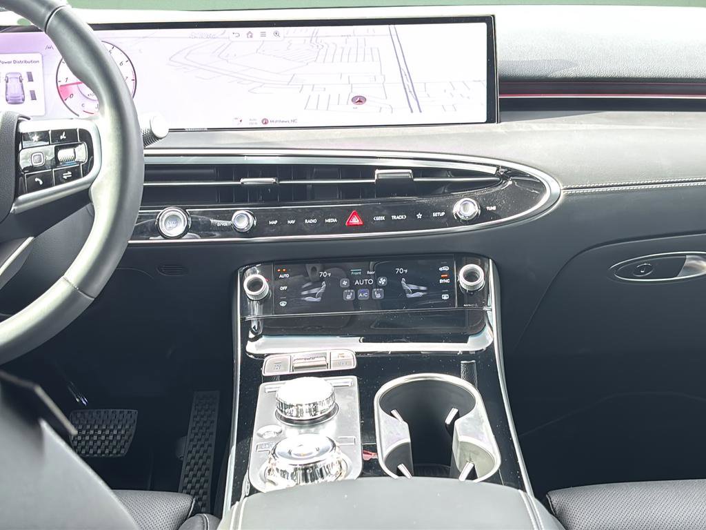 Certified 2026 Genesis GV70 2.5T image 22