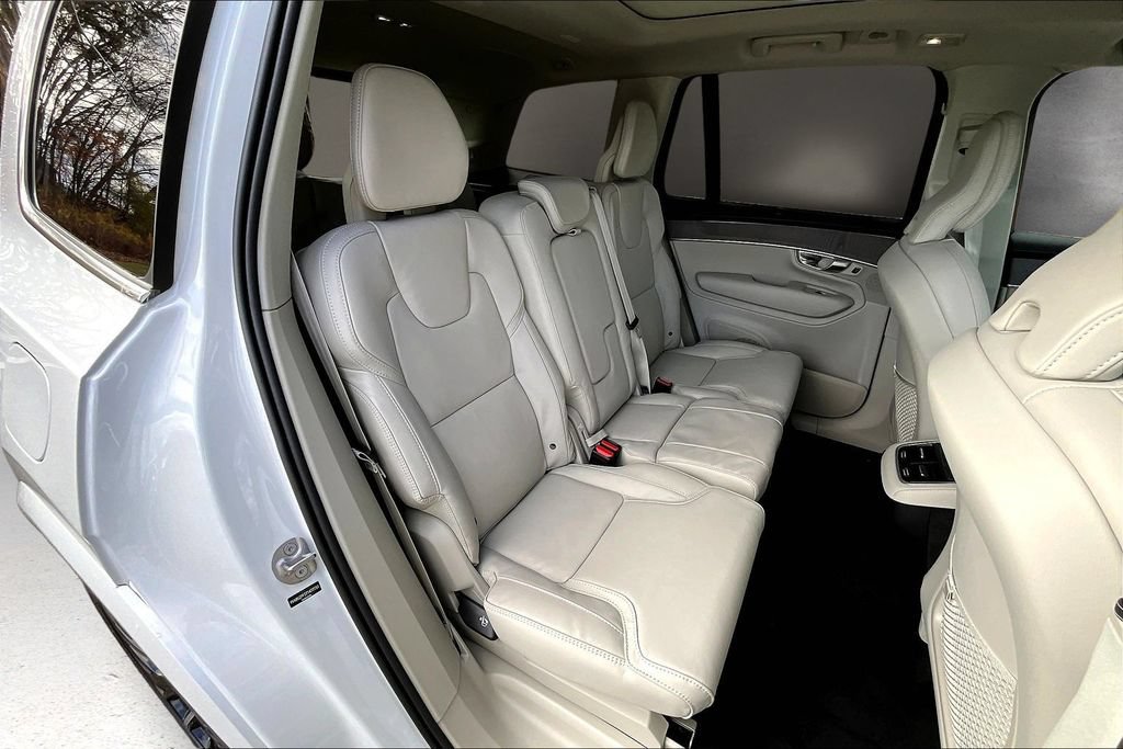 New 2026 Volvo XC90 B6 Ultra w/ Protection Package AWD/4WD image 9