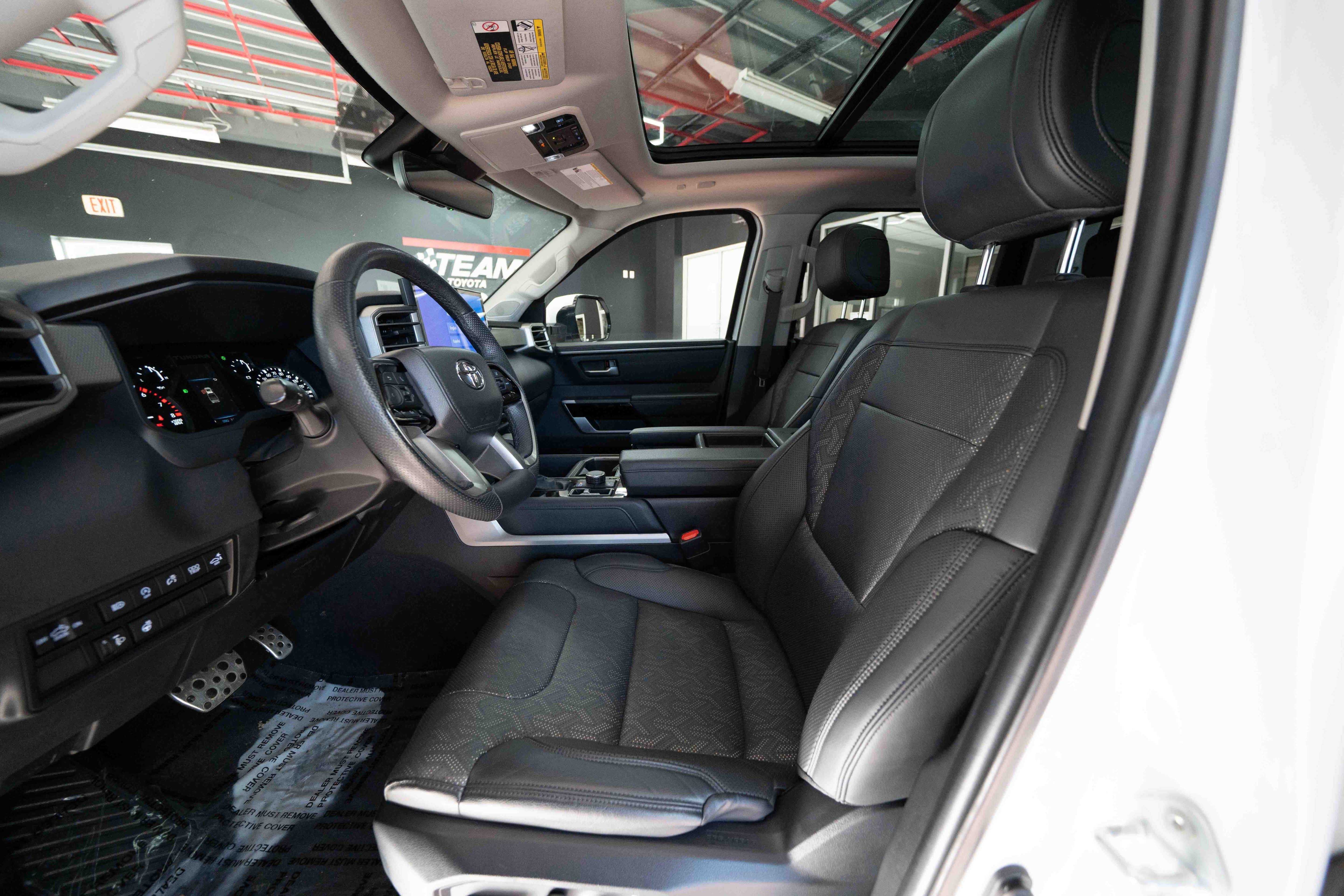 Used 2022 Toyota Tundra Limited w/ TRD Off-Road Package image 9