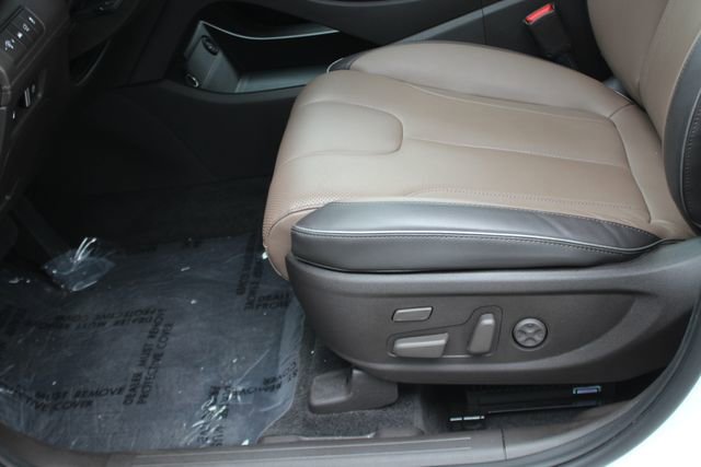 Used 2023 Hyundai Santa Fe Limited AWD/4WD image 21