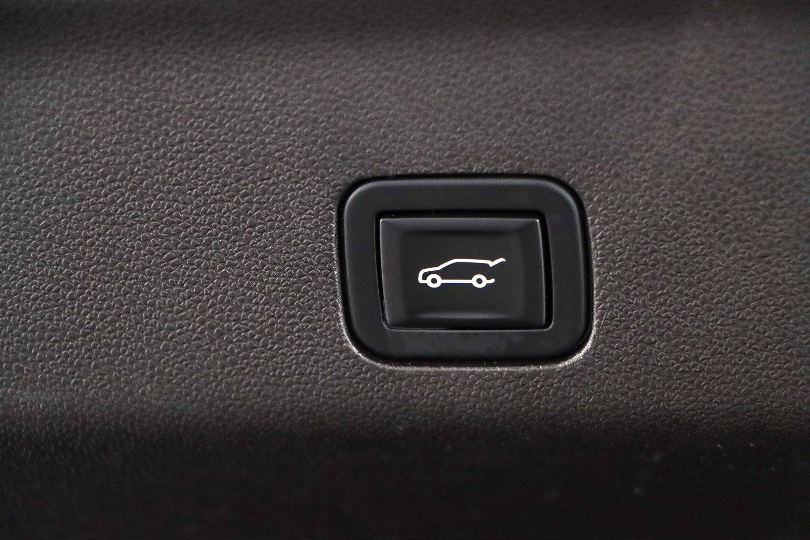 Used 2021 Chevrolet Tahoe LT w/ Rear Media and Nav Package image 36