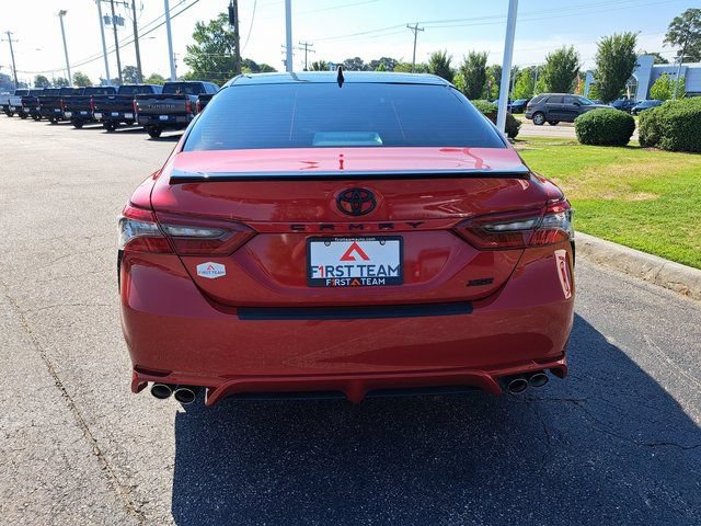 Used 2023 Toyota Camry XSE FWD image 9