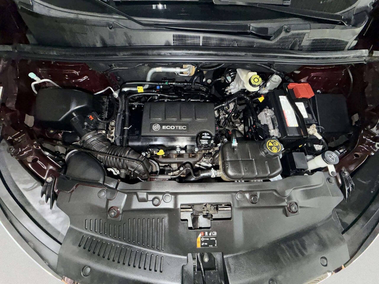 Used 2017 Buick Encore Essence FWD image 11