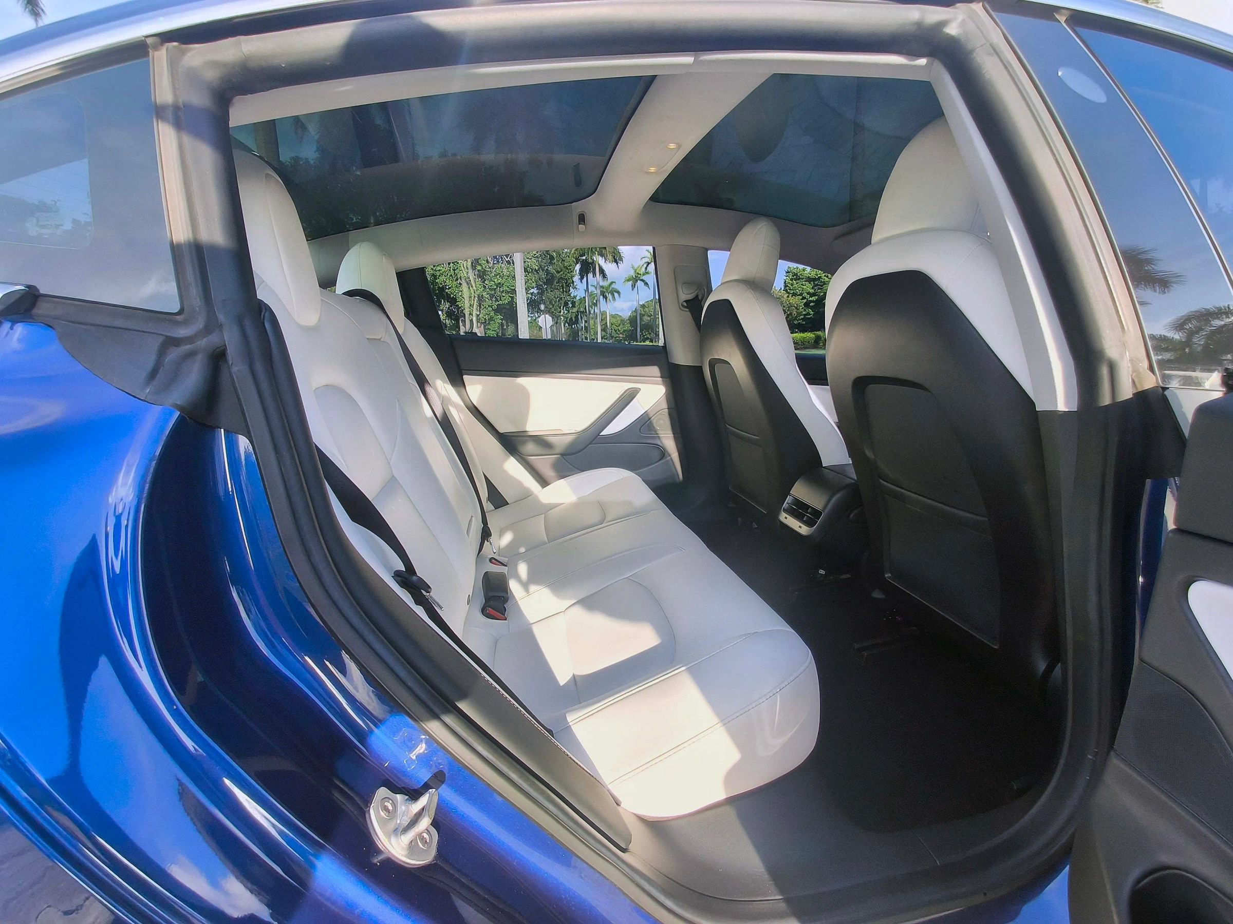 Used 2019 Tesla Model 3 RWD image 32