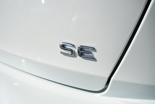 Used 2023 Volkswagen Jetta SE image 12