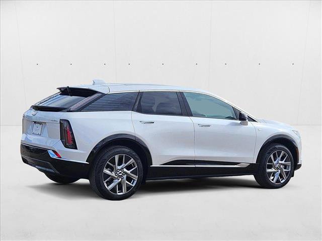 New 2025 Cadillac Optiq Luxury 1 AWD/4WD image 2