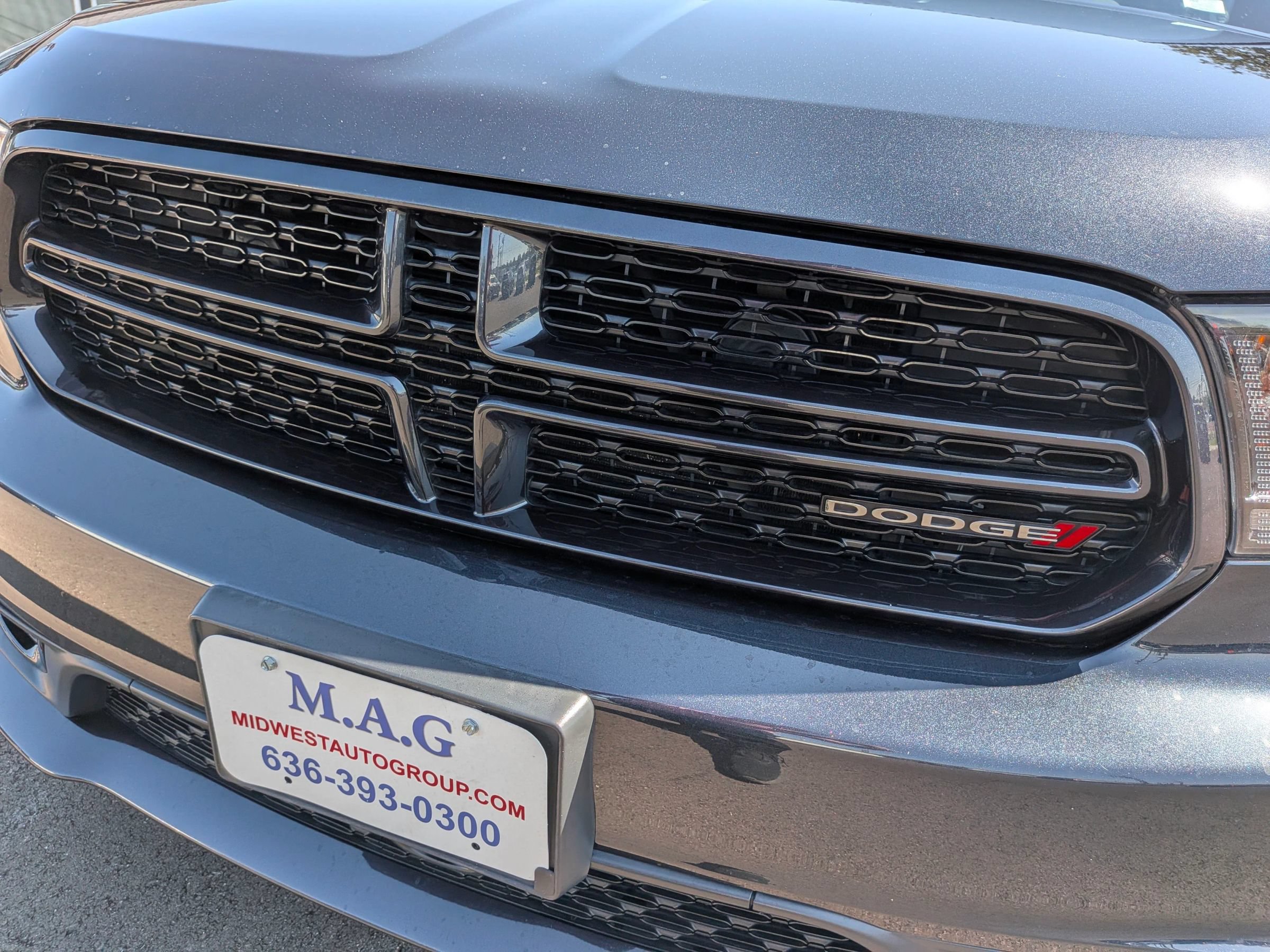 Used 2016 Dodge Durango R/T w/ Technology Group AWD/4WD image 11