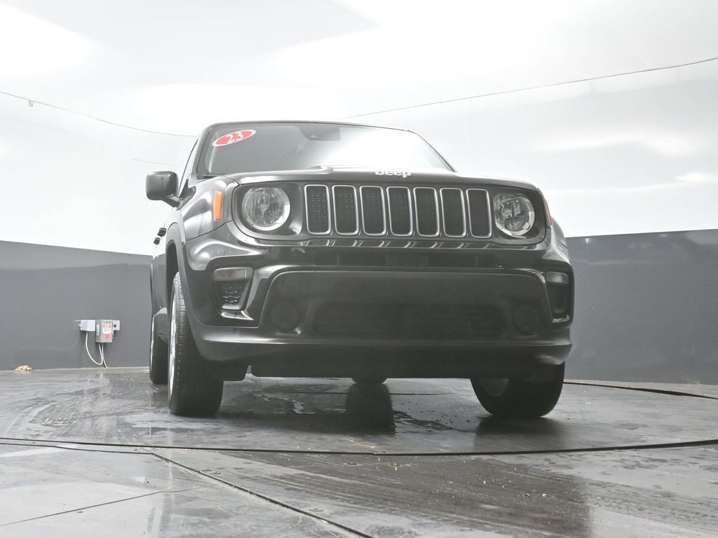 Used 2023 Jeep Renegade Latitude image 49
