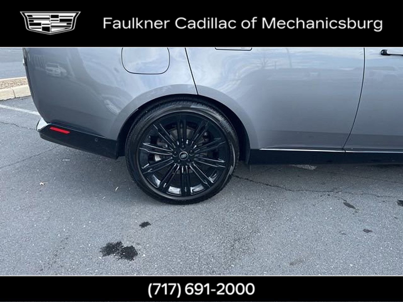 Used 2023 Land Rover Range Rover SE image 32