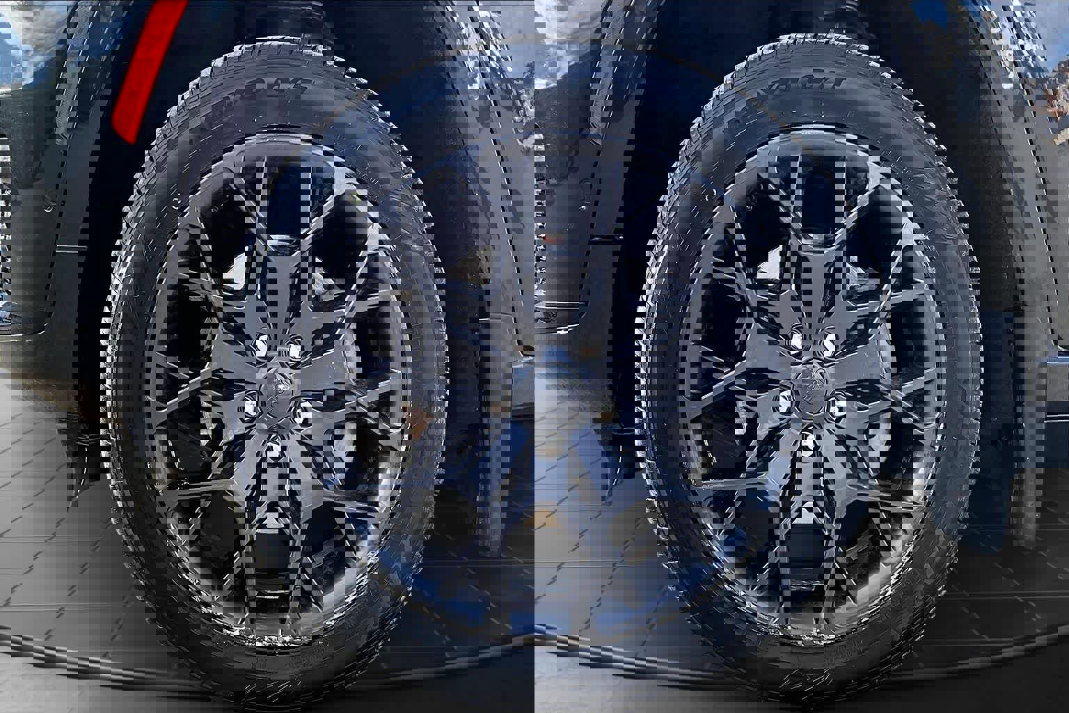 Used 2023 Jeep Grand Cherokee L Summit image 8