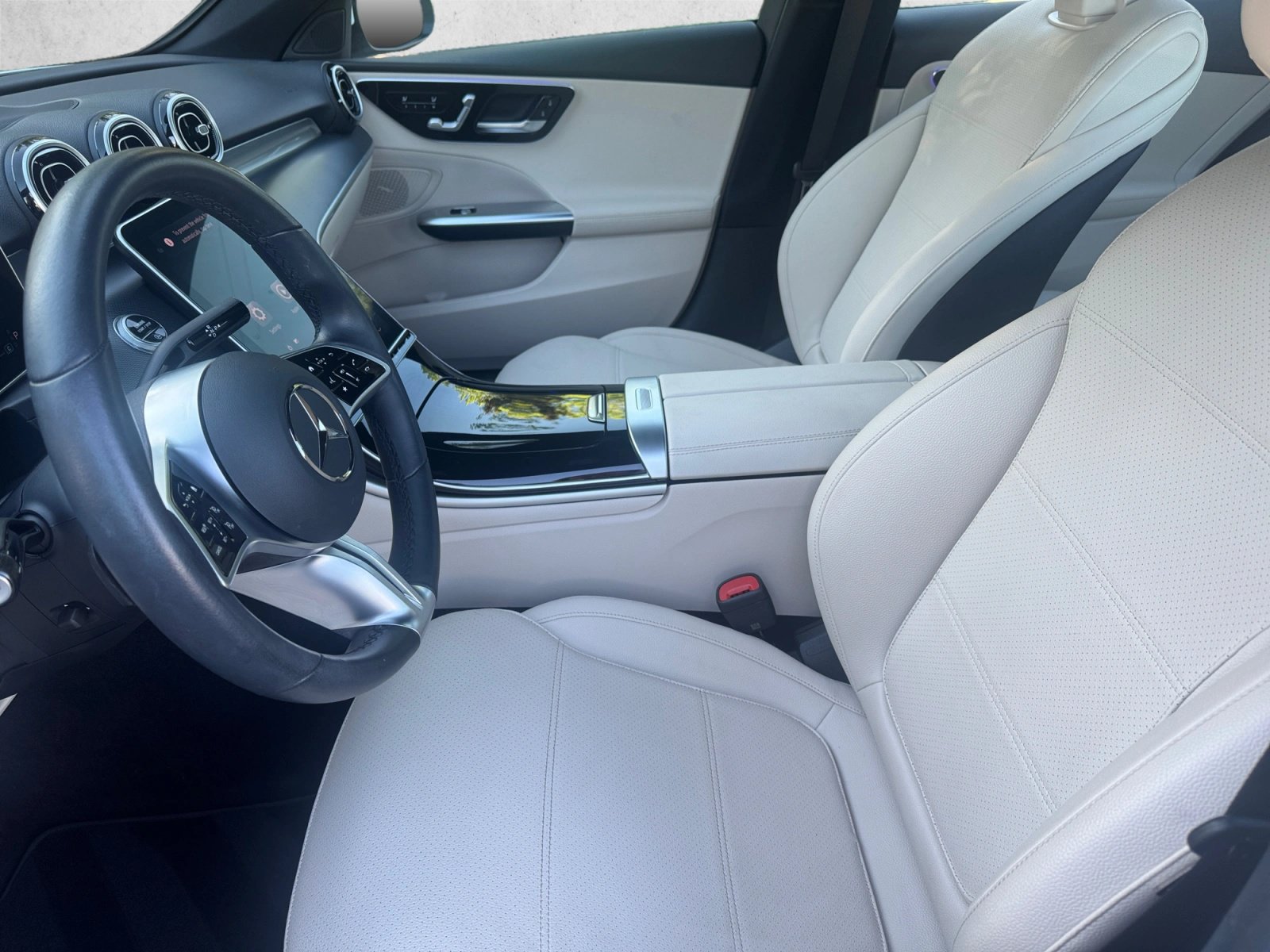 Certified 2025 Mercedes-Benz C 300 4MATIC Sedan image 11