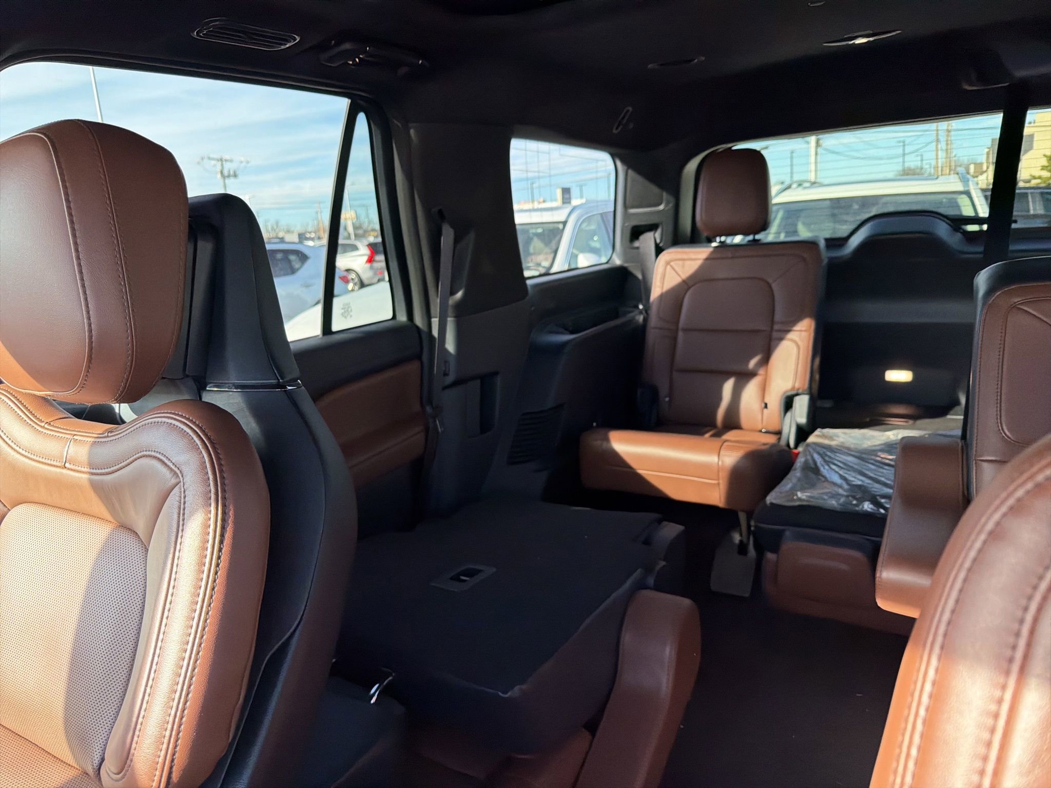 Used 2024 Lincoln Navigator Reserve image 12