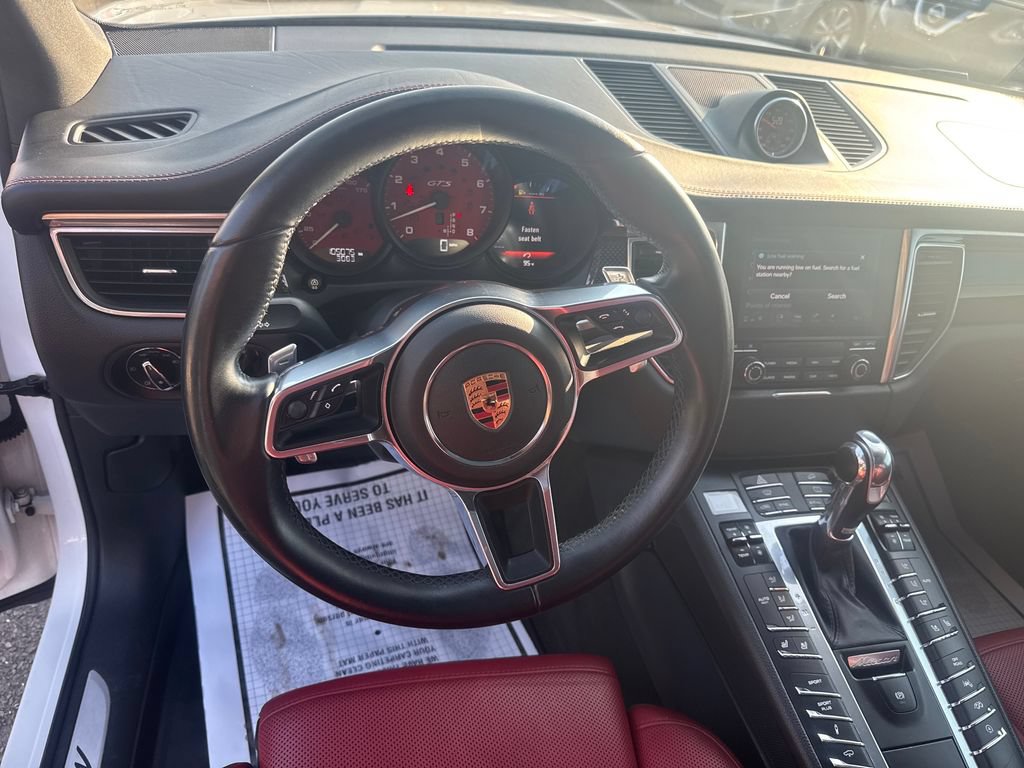 Used 2017 Porsche Macan GTS AWD/4WD image 14