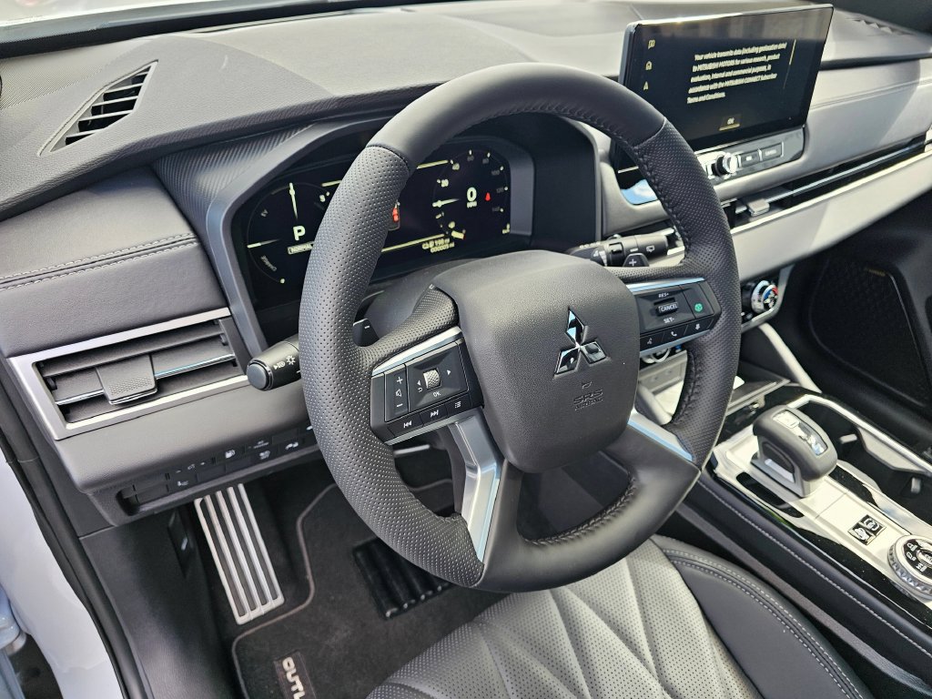 New 2026 Mitsubishi Outlander 4WD Plug-In Hybrid image 23