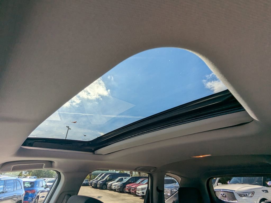 Used 2020 Honda CR-V EX image 7