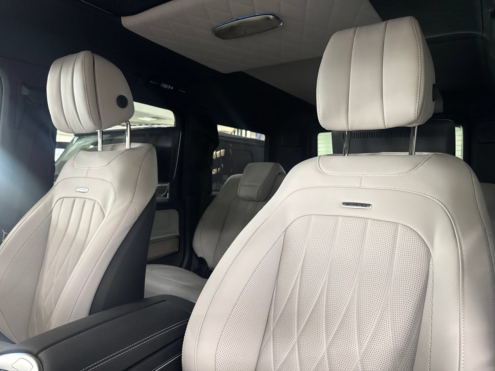 New 2027 Mercedes-Benz G 63 AMG 4MATIC image 11