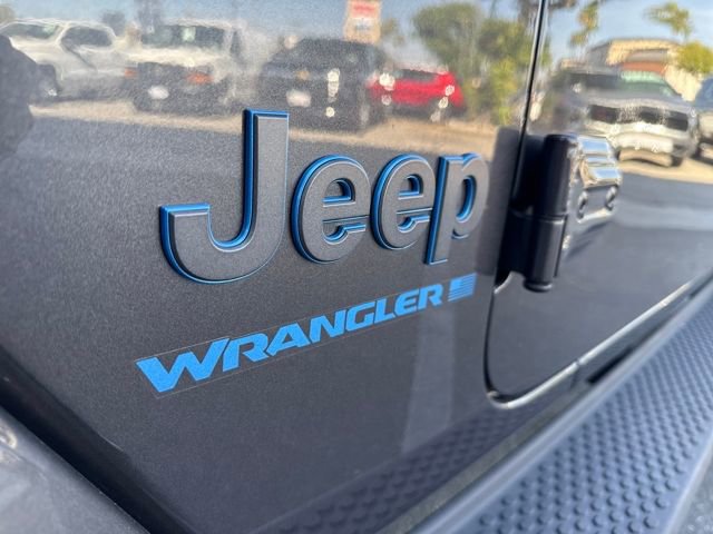 Used 2025 Jeep Wrangler Unlimited Sahara image 32
