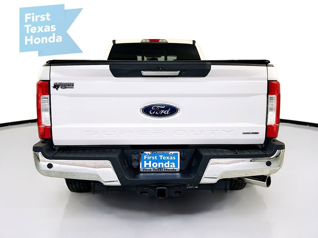 Used 2017 Ford F250 Lariat w/ Chrome Package image 7