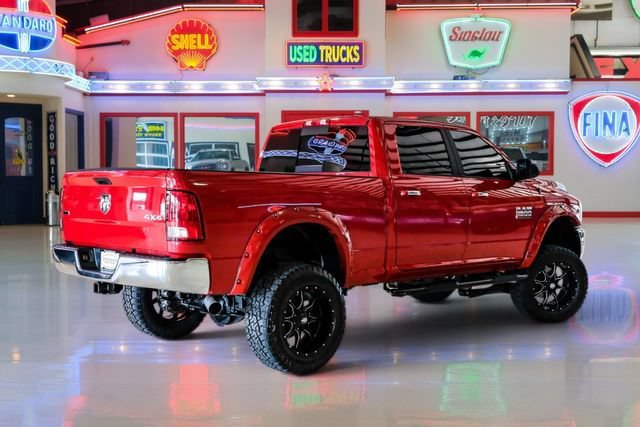 Used 2018 RAM 2500 SLT w/ Cold Weather Group AWD/4WD image 3