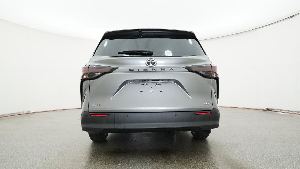 New 2026 Toyota Sienna XLE FWD image 26