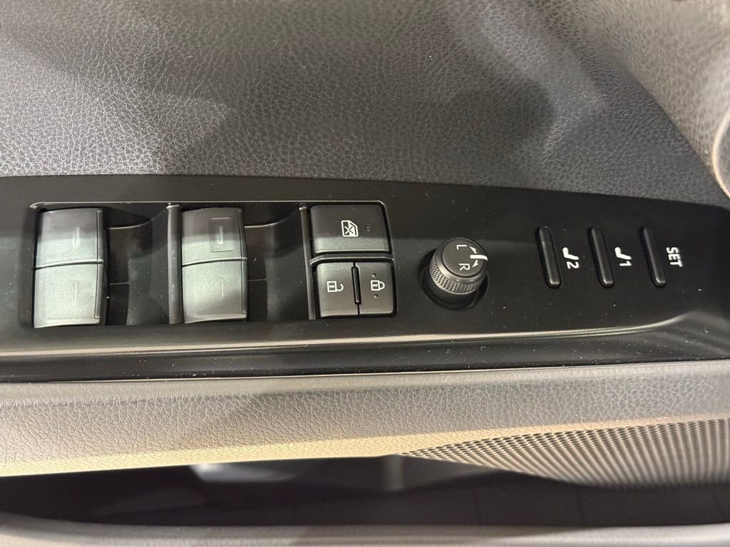 New 2026 Toyota Camry XLE AWD/4WD image 15