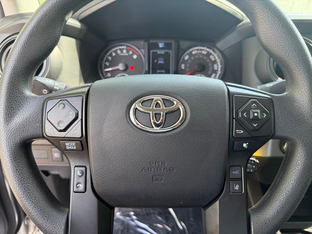 Used 2022 Toyota Tacoma SR w/ SX Package image 18