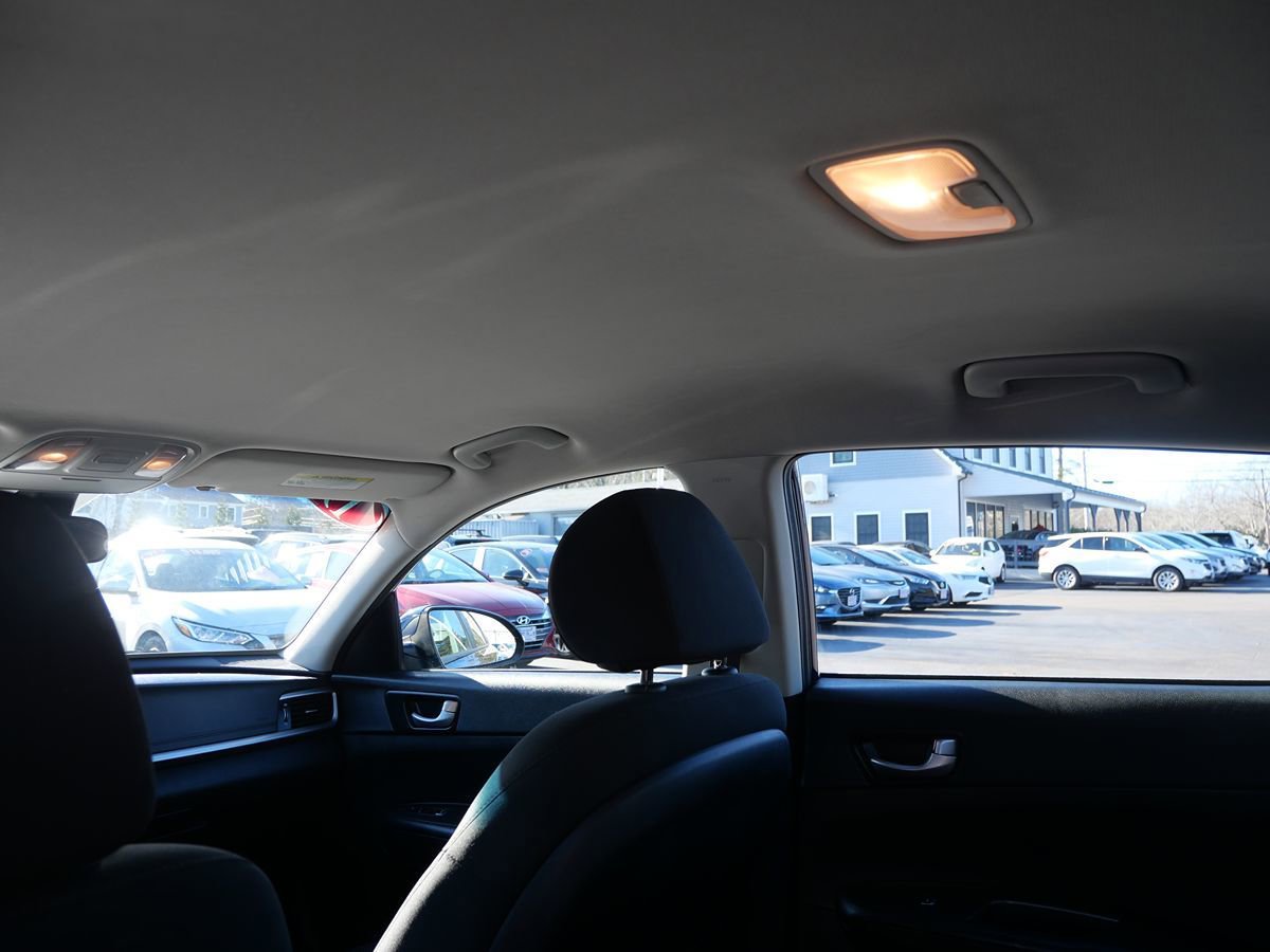 Used 2019 Kia Optima LX image 23