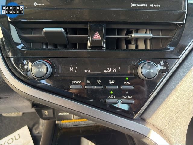 Used 2021 Toyota Camry XLE w/ Cold Weather Package image 29